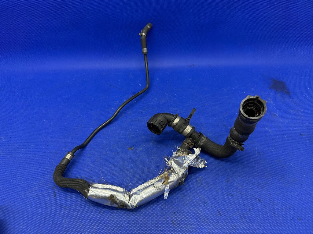 фото №1, Audi a6 c6 2.7 3.0 tdi шланг труба wąż wody