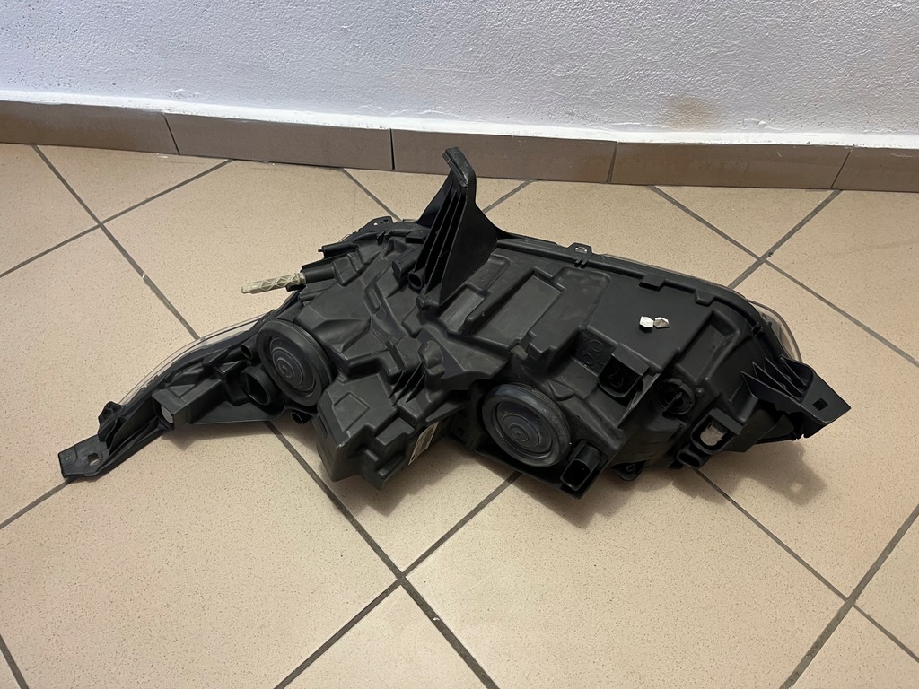 фото №16, Ford transit connect mk2 mk-2 ii 2 ft11 лампа передня перед права