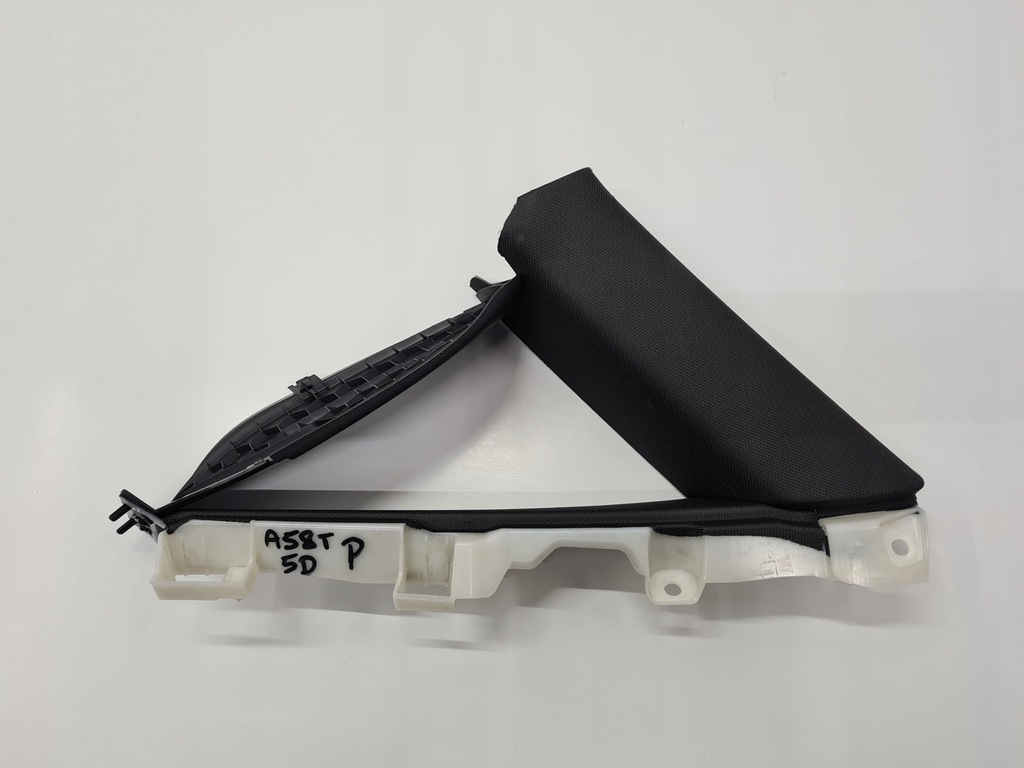 фото №1, Audi a5 8t 5d защита обшивка стойка c правый задняя