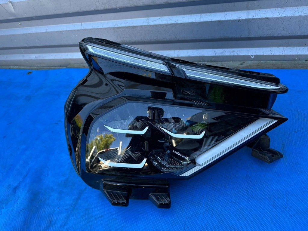 Купити Citroen c4 фара правий led vision правий 9830649280