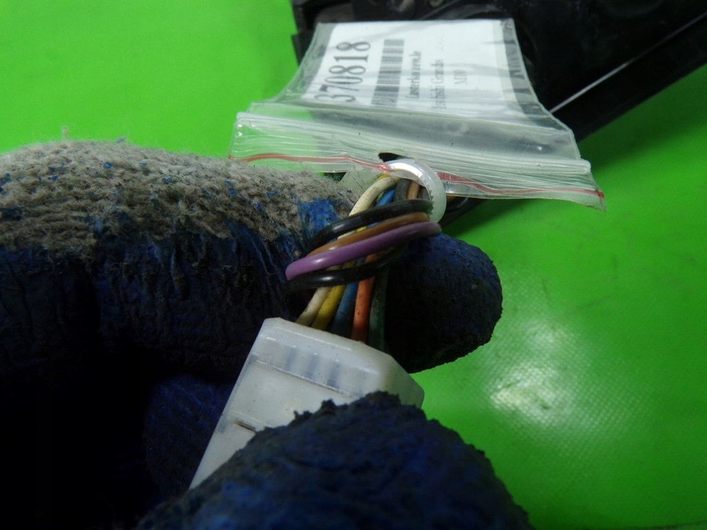 фото №9, Mitsubishi grandis зеркало левая 9 pin