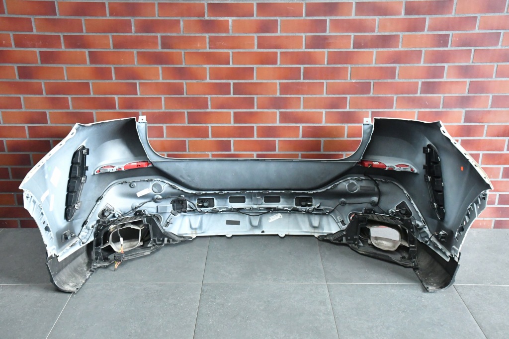 Бампер задний задний bmw x6 g06 lci рестайлинг  m-pakiet демонтаж a300 alpinwhite Киев