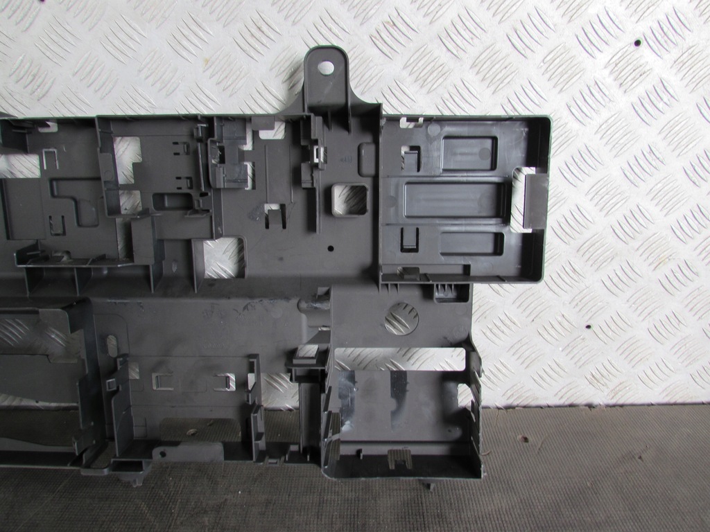 фото №8, Корпус багажника audi a6 c8 18-23r 4k0907392f