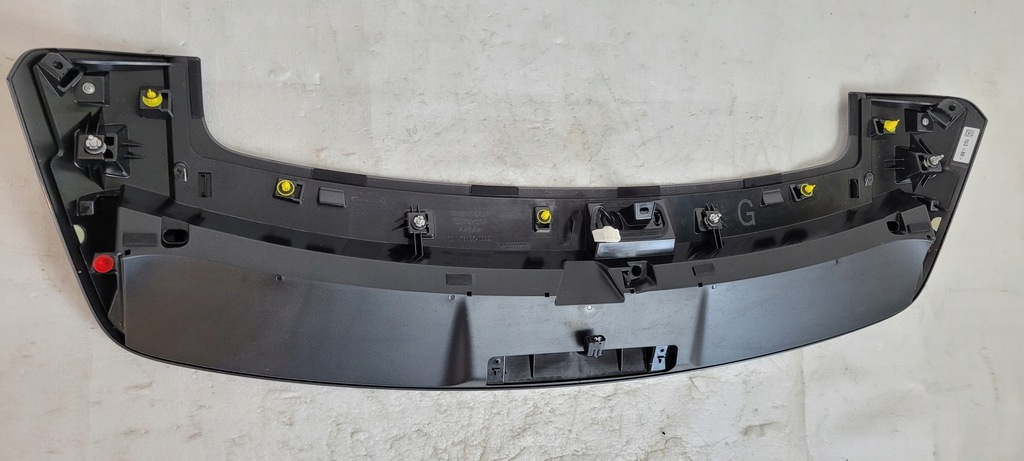 фото №10, Накладка крышки спойлер toyota yaris cross 2020-