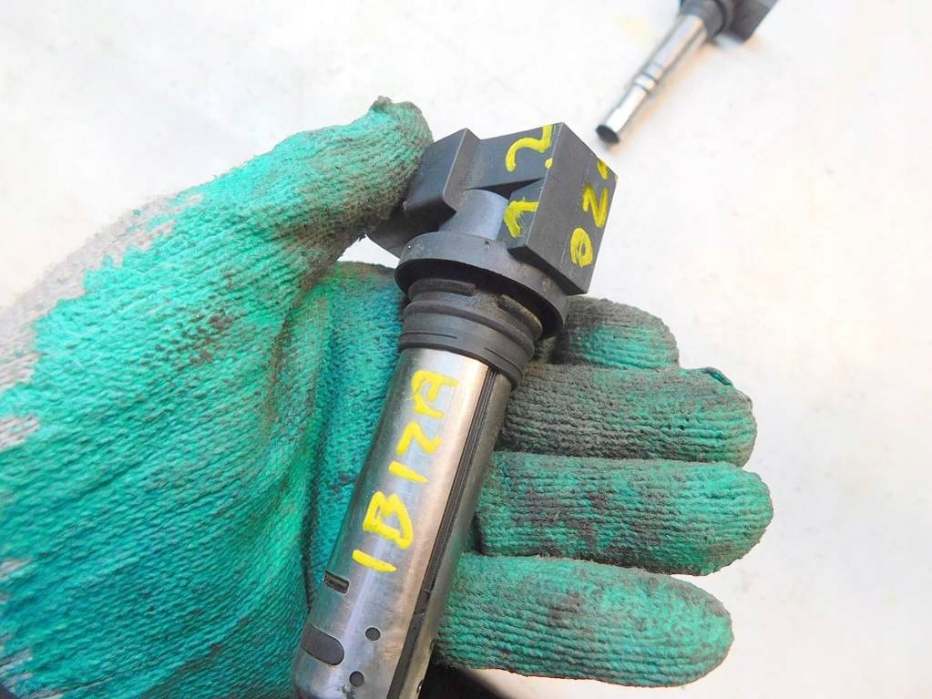 фото №6, Seat ibiza iii 1.2 02r котушка запалювання 0040102030