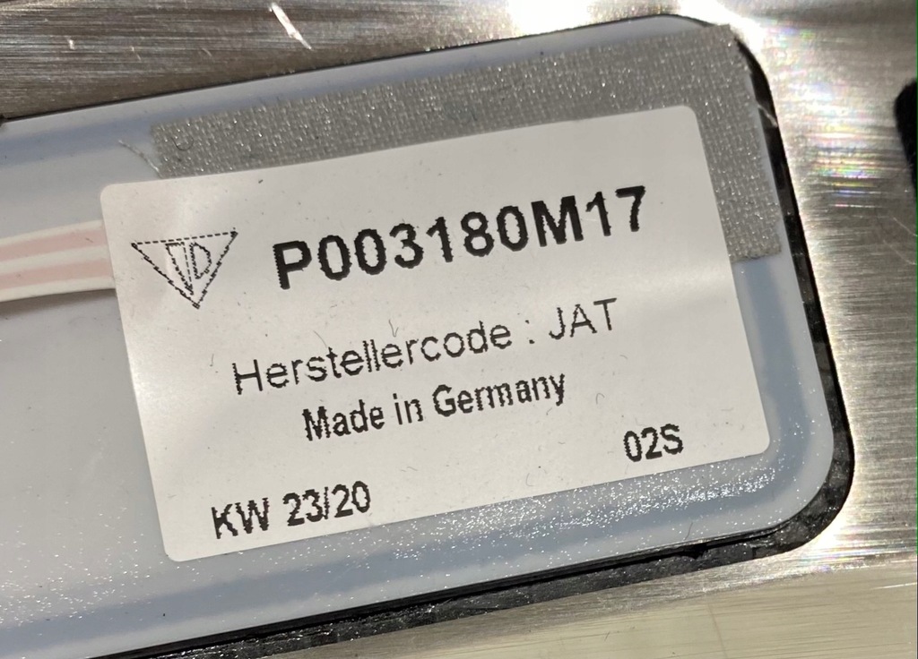 фото №8, Porsche taycan turbo s поріг накладка карбон