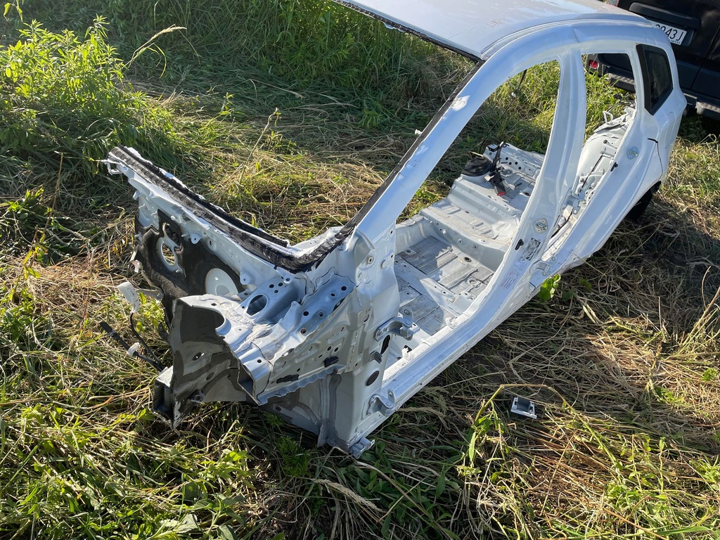 фото №7, Corolla e21 2018- чверть ліва задня перед блок двигуна b поріг bok лівий kombi