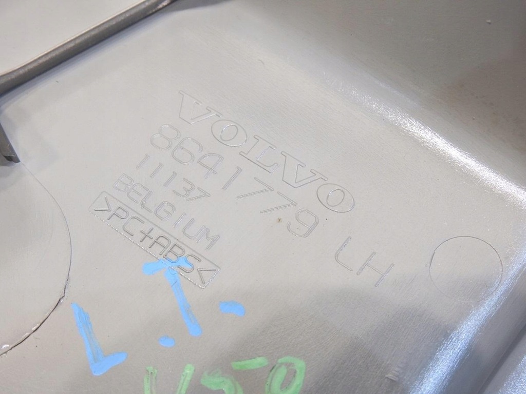 фото №7, Захист стійка c ліва volvo v50 lift