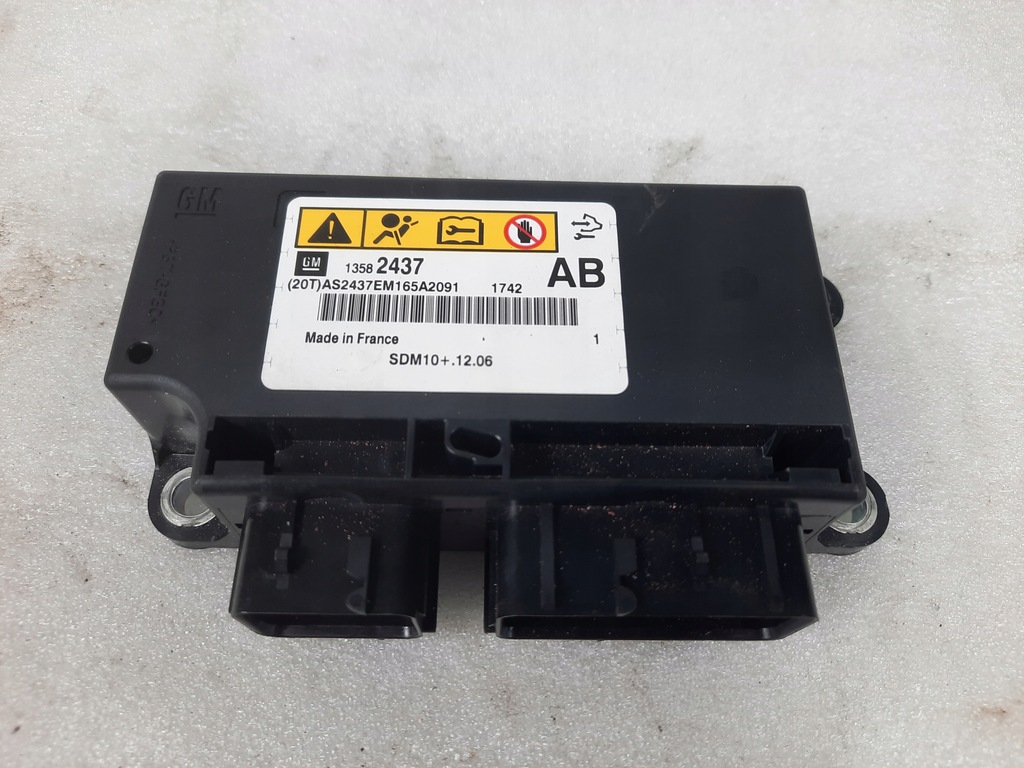 фото №1, Модуль датчик подушка безпеки opel astra j 13582437