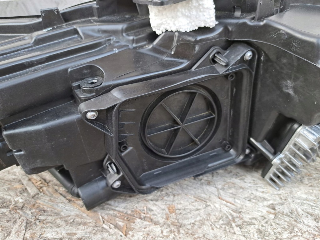 фото №9, Audi a6 c8 4k0941033 лампа левая