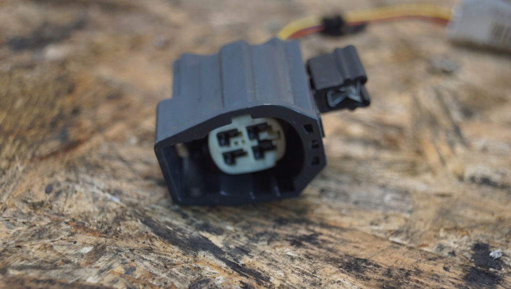 фото №5, Шланг динамика aston martin db11 hy53-9137-ga