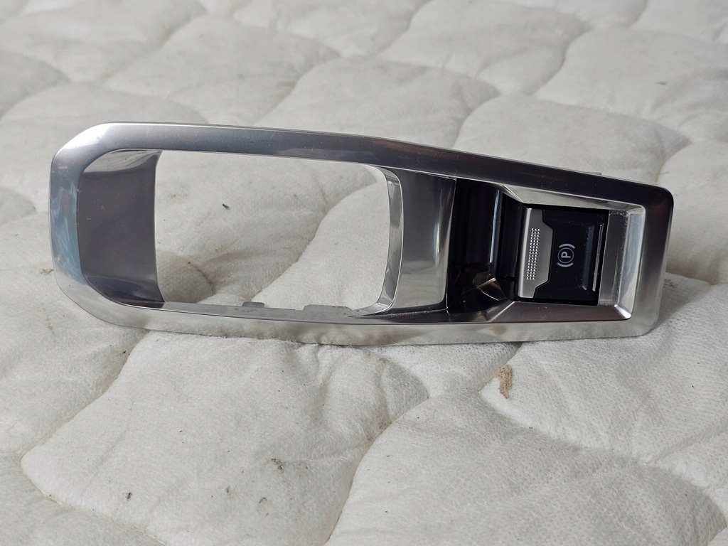 фото №1, Переключатель тормоза ручного кнопка защита dekor рамка peugeot 3008 ii