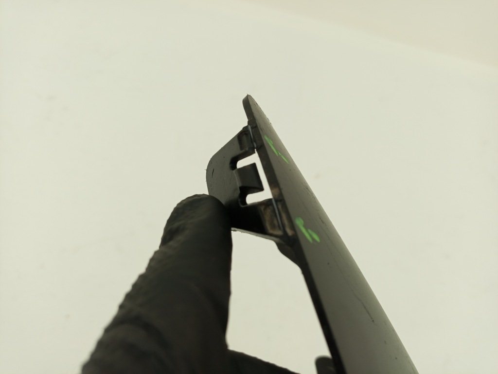 Opel combo e 2018- решётка  решётка бампера левая перед 9816778680 Цена