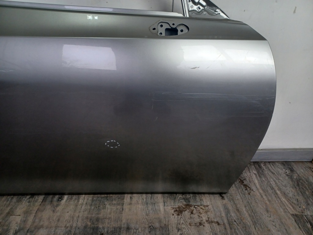 Двері ----- lexus es vii 2018- ------ передні праве Доставка