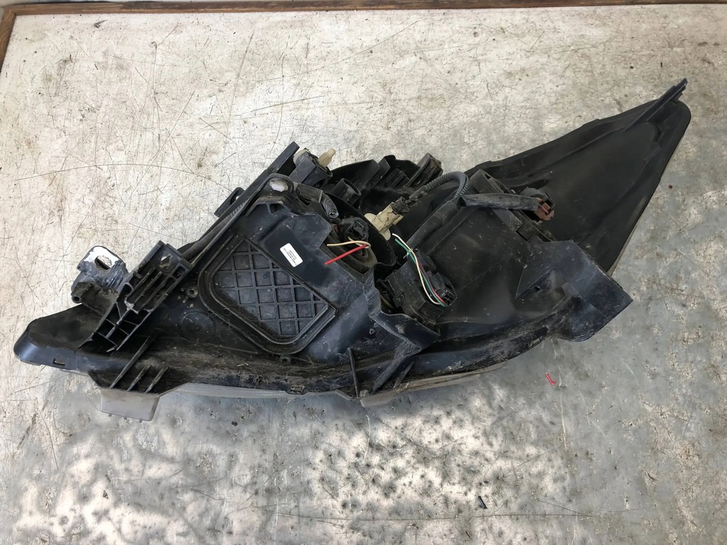 фото №9, Лампа правий перед toyota auris i lift 81110-02a40