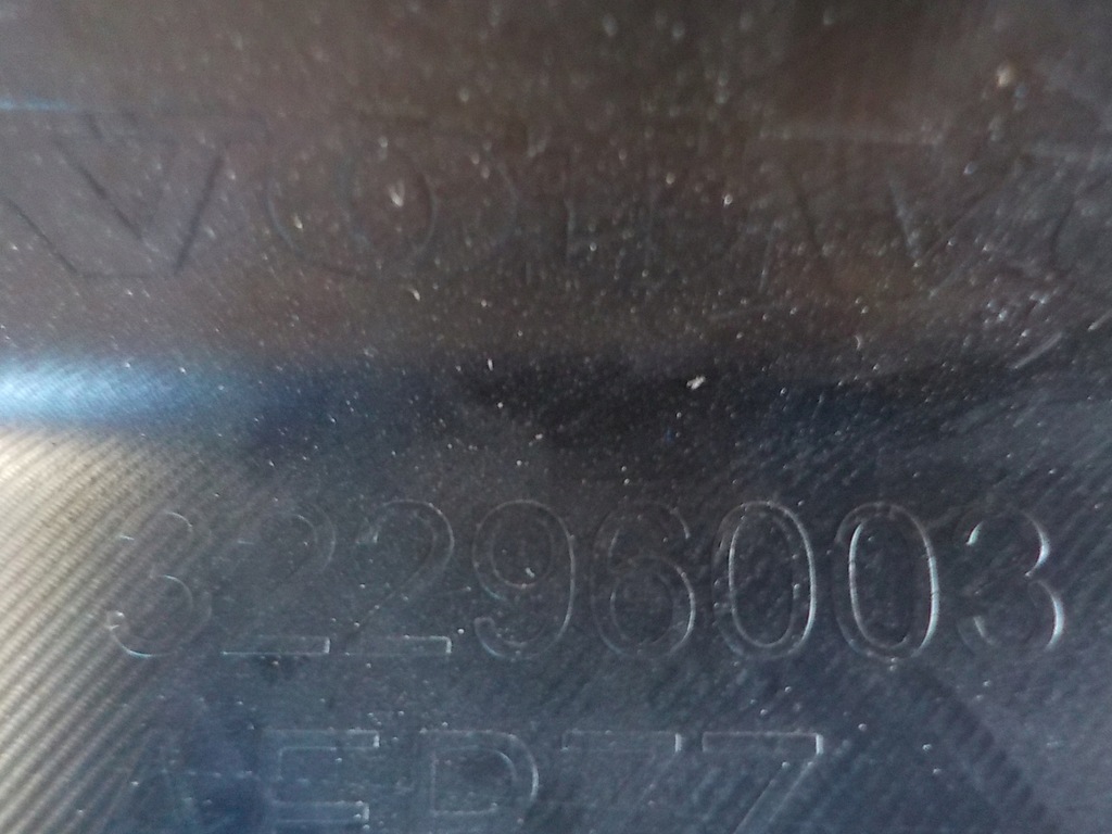 фото №7, Volvo xc40 17-21 1.5 молдинг поріг ліва