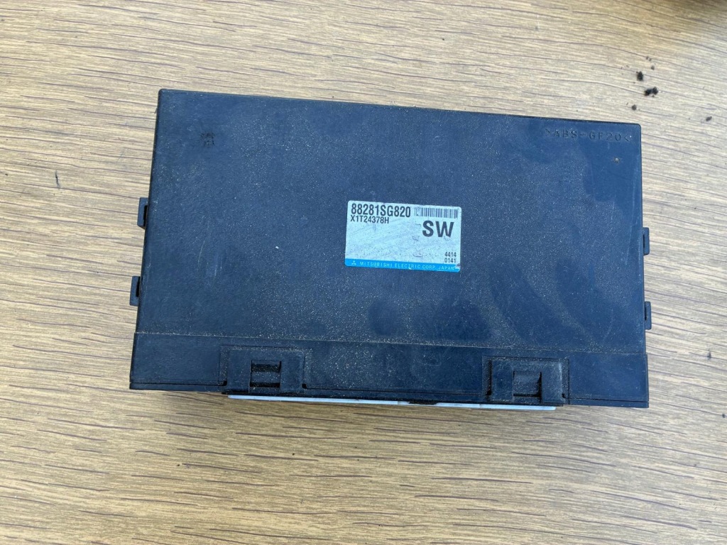 Купити Subaru forester iv модуль 88281sg820