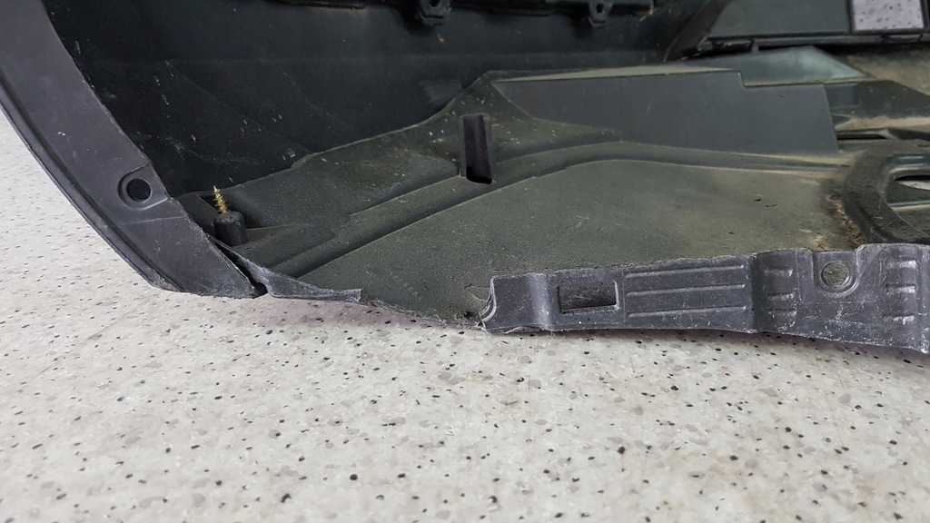 фото №9, Volvo xc40 xc r-design 2017 - бампер перед 8475