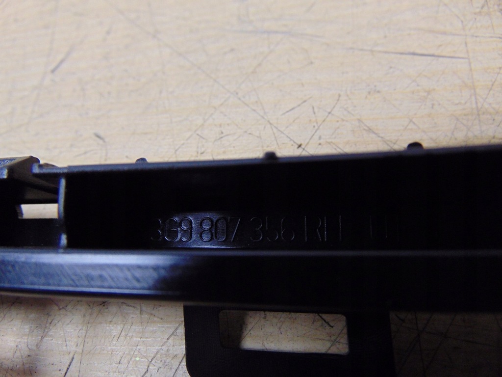 фото №13, Направляющая бампера правый задняя vw passat b8 kombi новый