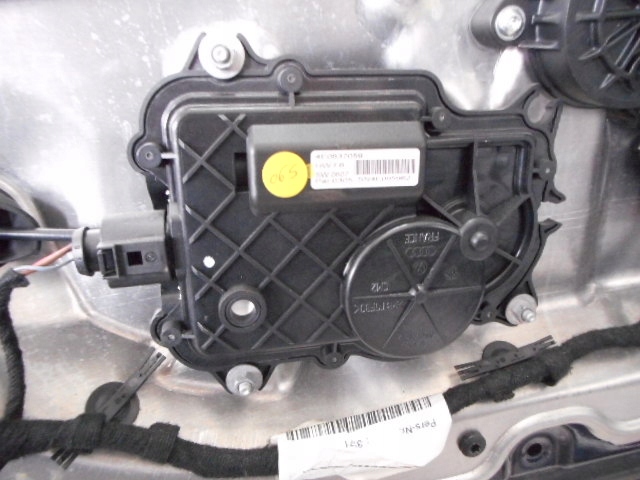 фото №1, Audi a8 d3 привод доводчик дверь 4e0837059