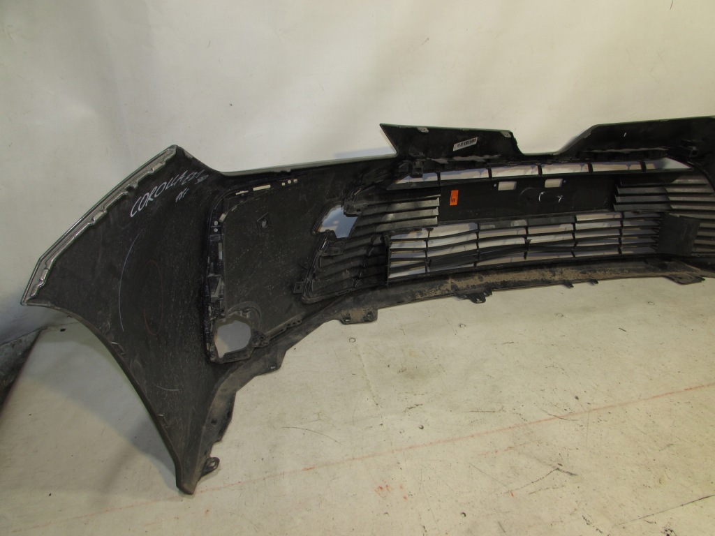 фото №15, Бампер решітка радіатора решітка радіатора перед передній toyota corolla e21 sedan 5211902q10