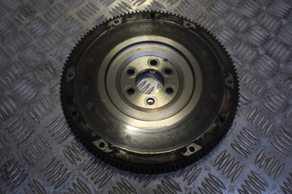 фото №1, Колесо маховик seat cordoba ii 1.4