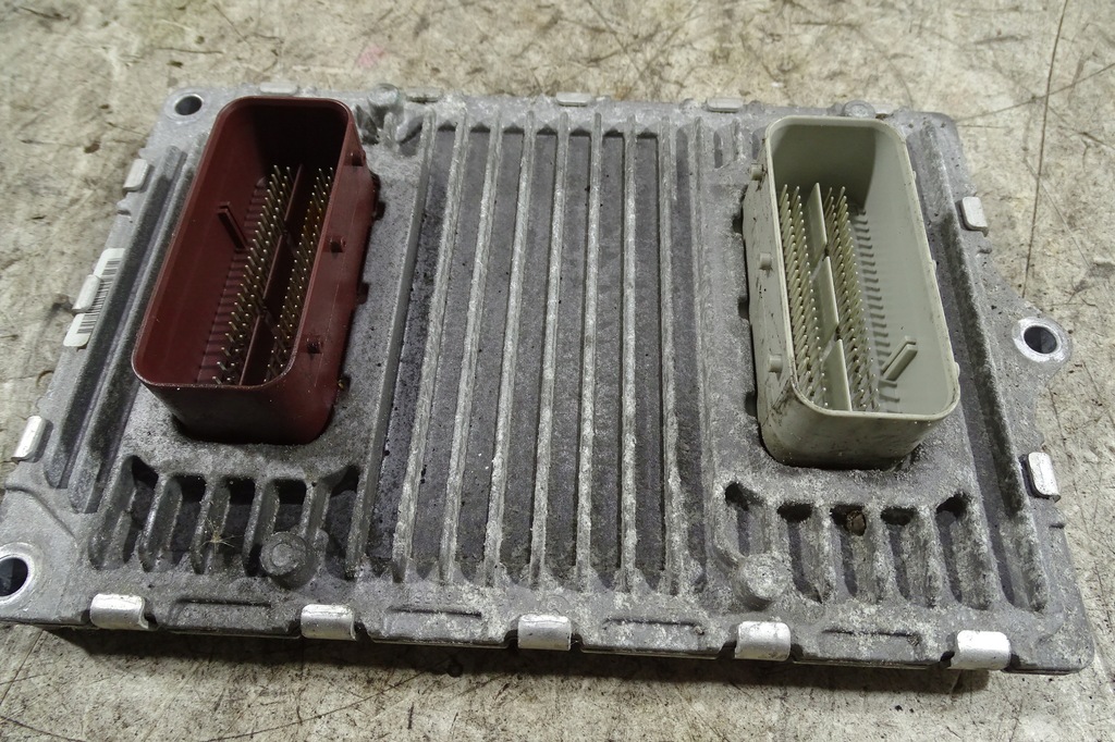 фото №6, Journey 3.6 блок управления pcm бортовой компьютер 05150782ab