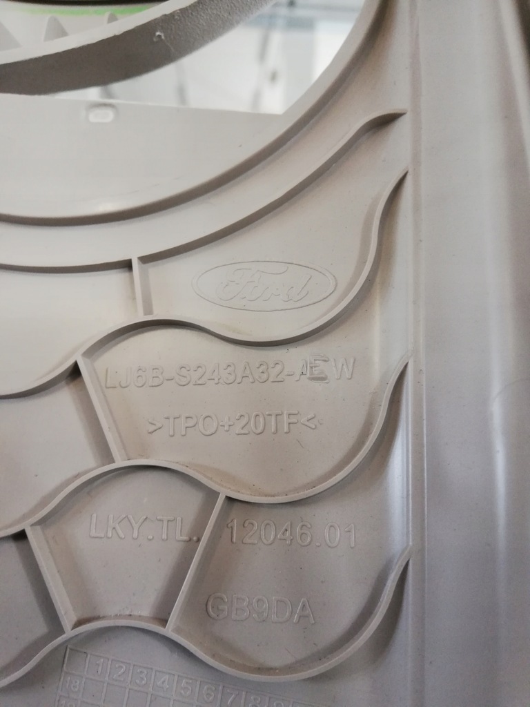 фото №8, Ford escape mk4 защита стойка средняя 20r