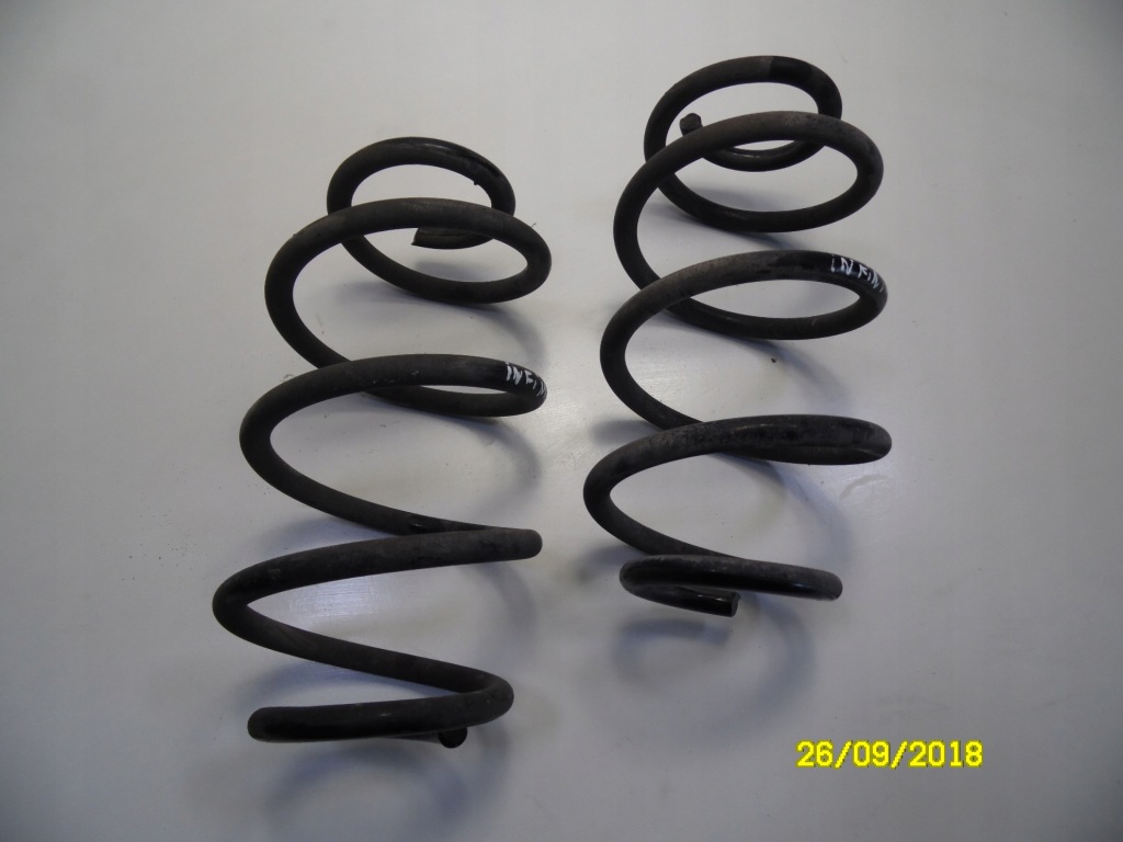 Купити Пружини задній задні mercedes w156 gla