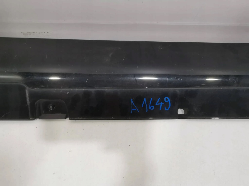 фото №11, Mercedes e w213 молдинг порог правая хром