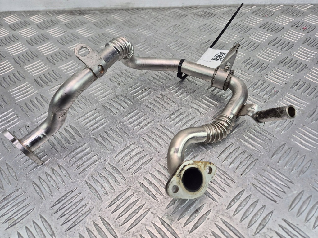 фото №1, Mercedes c250 cgi w204 трубка шланг egr a2711401212