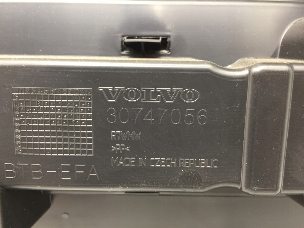 фото №7, Volvo xc40 обивка защита крышки багажника