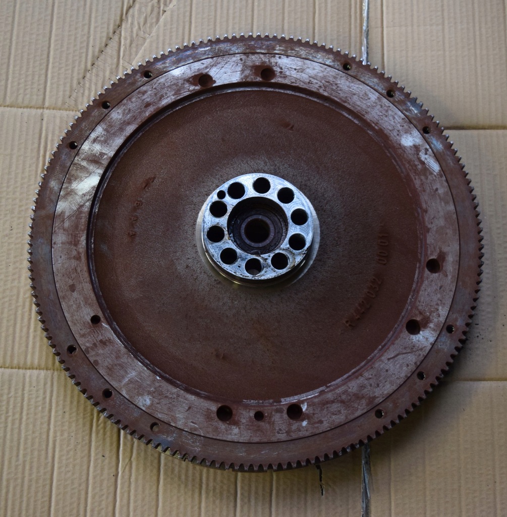 фото №1, Колесо маховик mercedes actros 4420320001