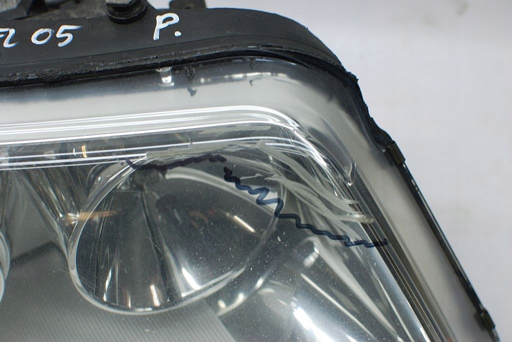 фото №7, Лампа ксенон правый перед 7m3941018 vw sharan fl 01-09