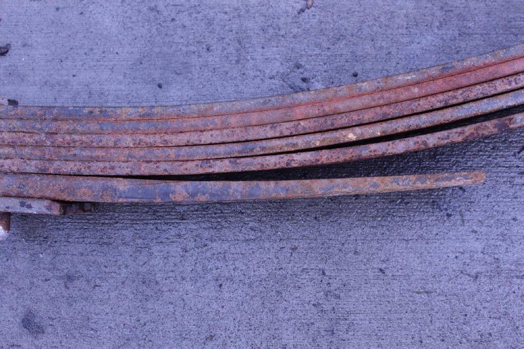 фото №3, Ресора задня 6 щітка nissan trade 1989r.