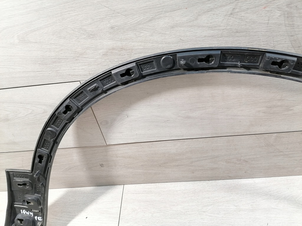 фото №9, Volvo xc40 ii молдинг крыло левый перед 31448324