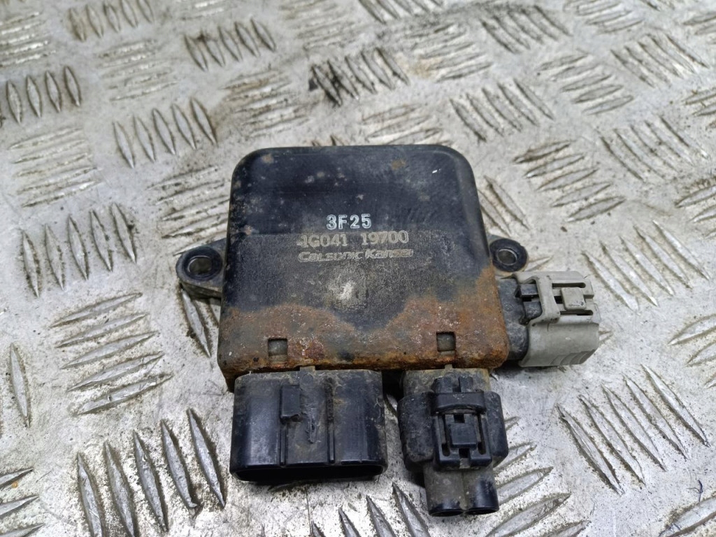 фото №1, Tesla model s блок управления вентилятора 1g041-19700