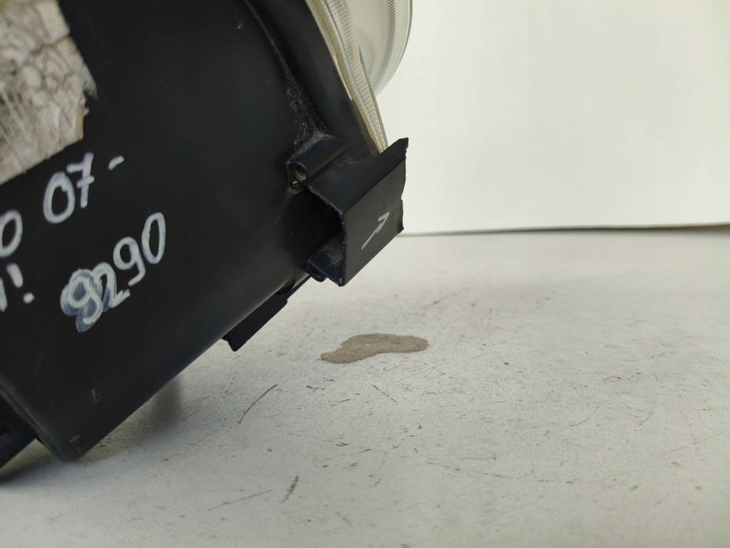 фото №5, Лампа левая фара fiat 500 07-15