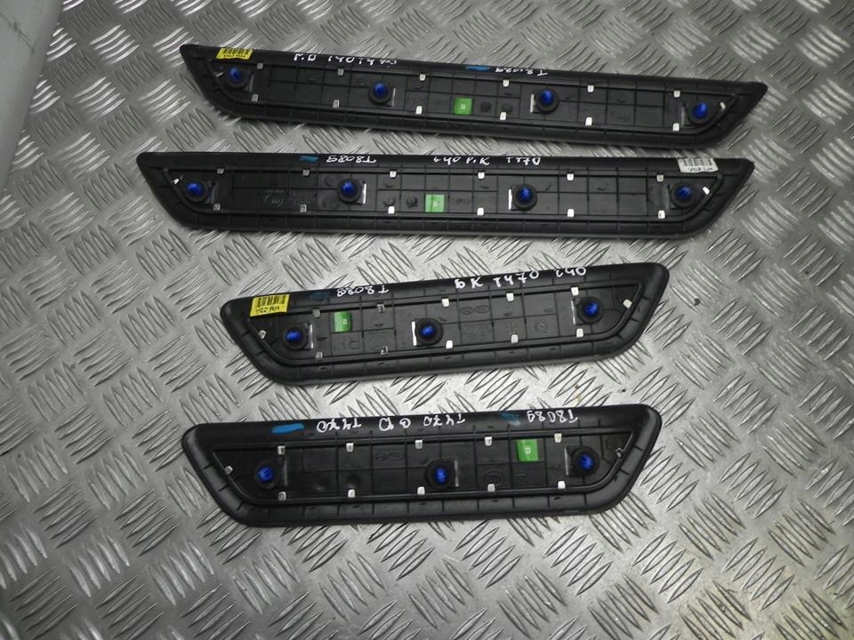 фото №5, Внутрішній поріг дверний hyundai i40 2012 858733z100