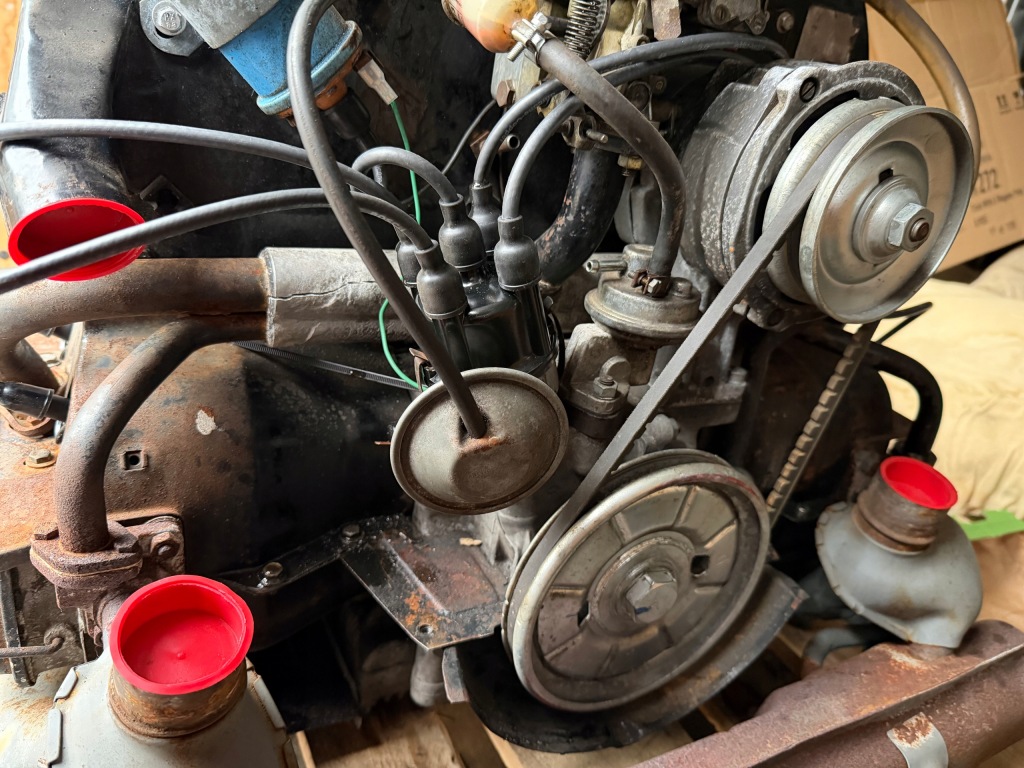 Vw 1303 garbus 1973 двигатель комплект 1.6 исправный film Недорого