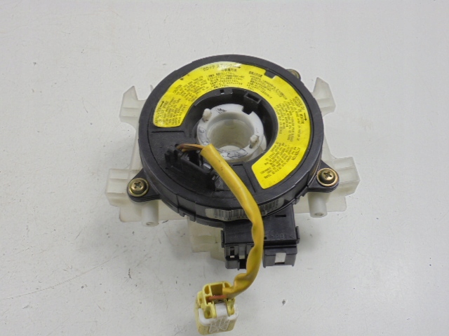 фото №1, Mazda 323f bj стрічка шлейф подушки безпеки подушка безпеки 5d 4ge6t