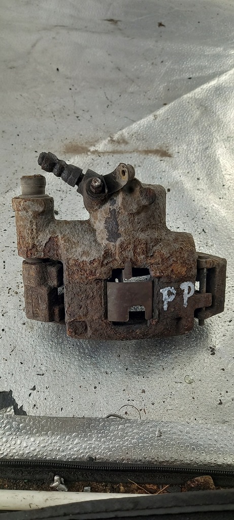 фото №1, Суппорт правый перед fiat panda ii 2010r