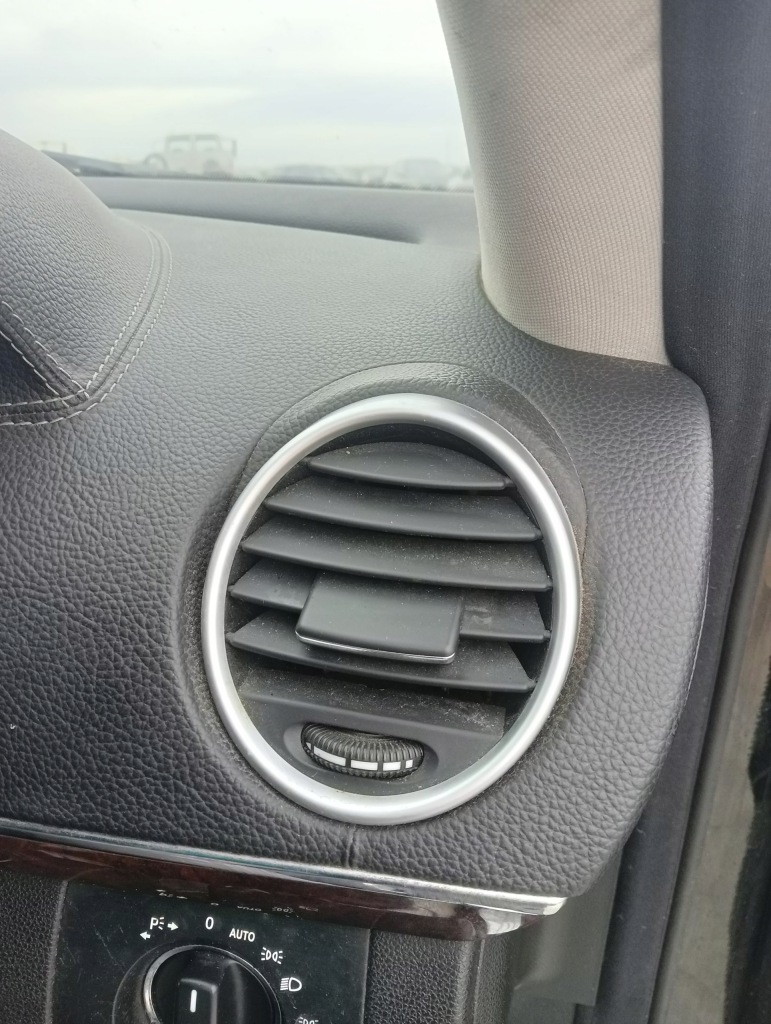 Купить Mercedes ml w164 gl x164 решётка обдув правая