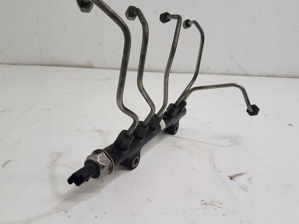 фото №7, Молдинг упорскування peugeot 308 ii t9 9685297580 2013-2021 пального