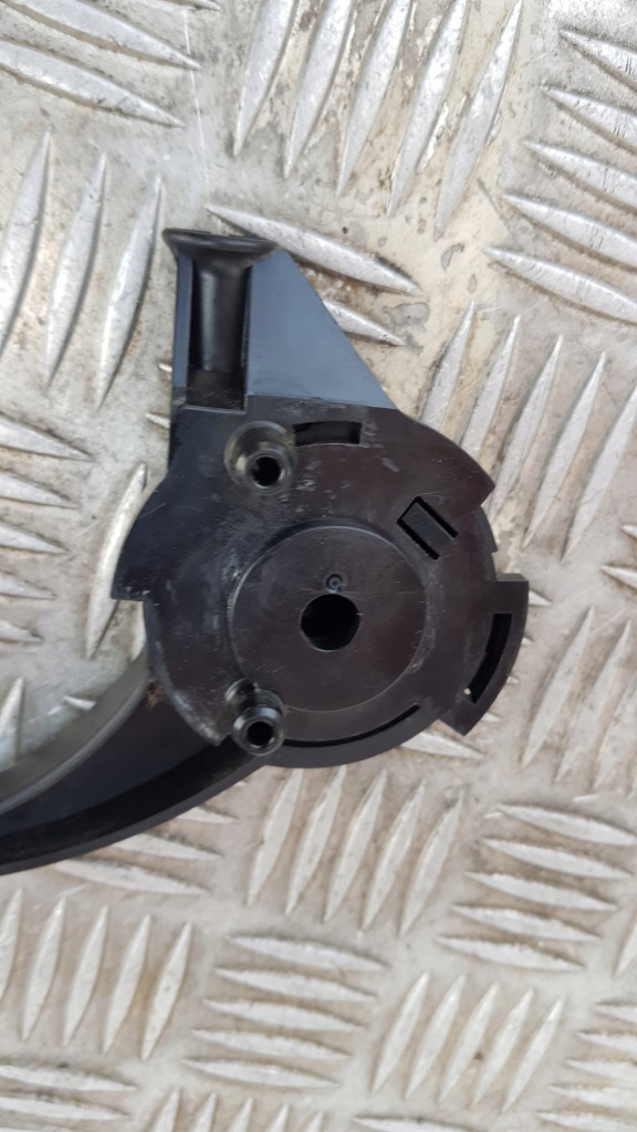 Mercedes w163 ручка відкривання капот тягa Зі Шроту