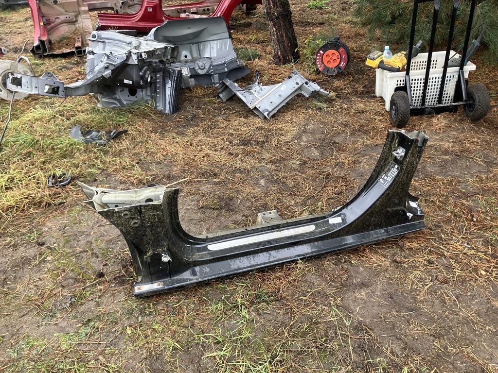 фото №1, Поріг лівий блок двигуна ford fiesta mk8 17- 5d