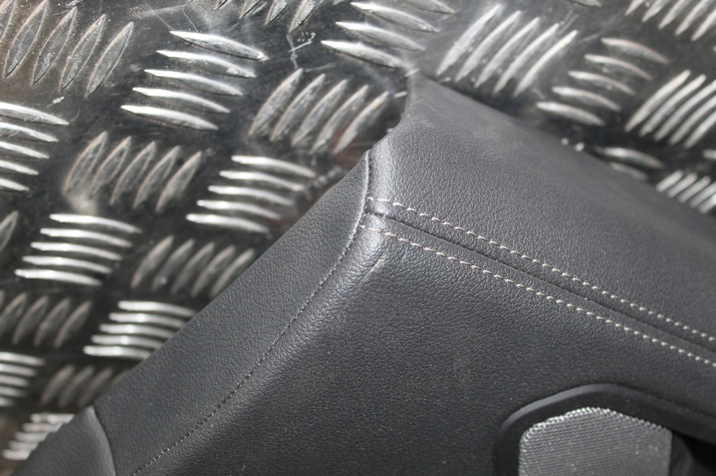 фото №6, Bmw x7 g07 обшивка обивка дверь задняя