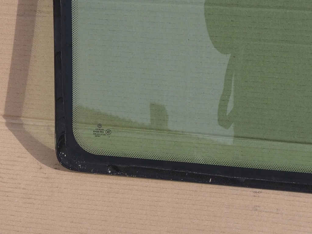 фото №13, Стекло боковая правая задняя vw t4 multivan as2