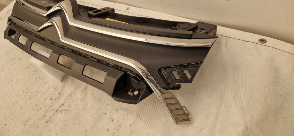 фото №2, Citroen c3 iii lift, 20-r решётка радиатора решётка радиатора