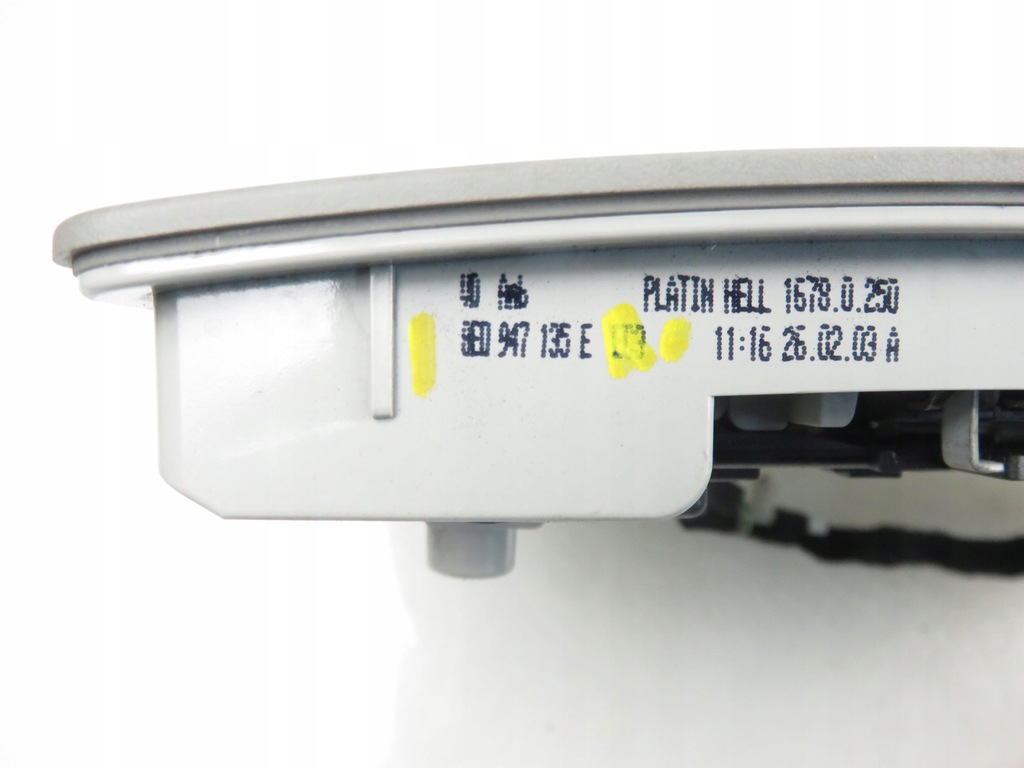 фото №7, Освещение кабины audi a4 b6 8e0947135e